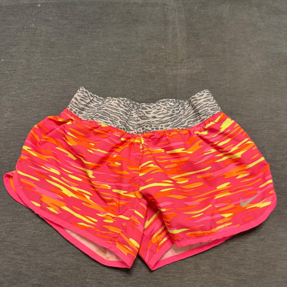 Nike Dri-FIT Kids‎ Pink Orange Abstract Print Running Shorts Size Medium M
